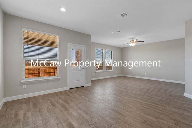 Photo - 1829 Ruffian Rd