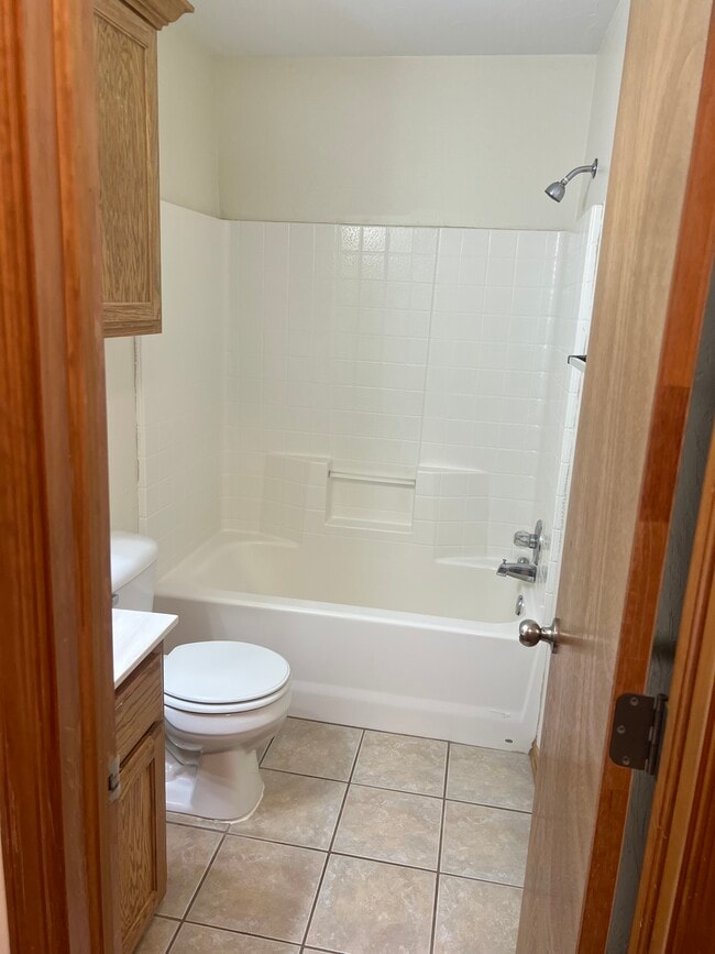 Photo - 1006 Aspen Ct