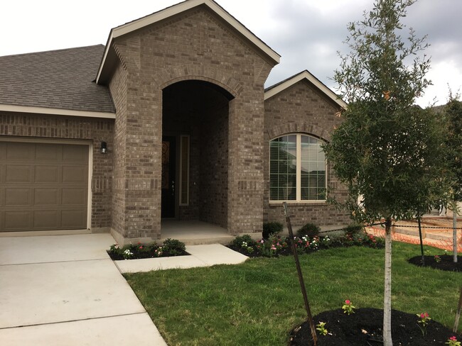 BEAUTIFUL 3/2 WITH OFFICE IN LEANDER'S HAZ... - BEAUTIFUL 3/2 WITH OFFICE IN LEANDER'S HAZ... Casa