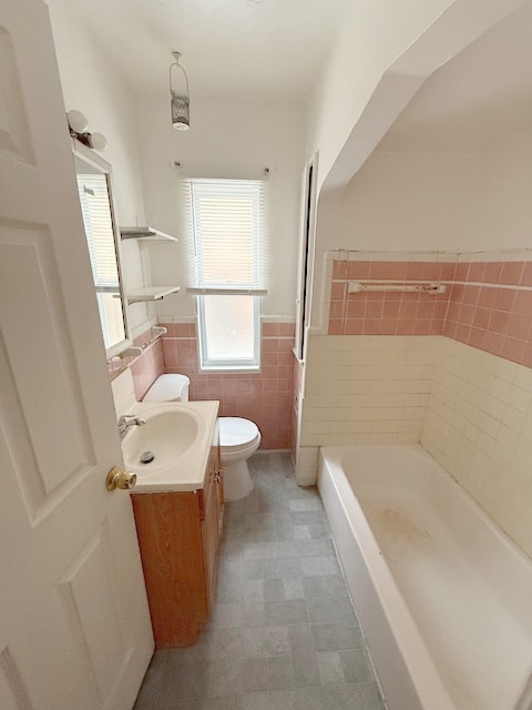 Photo - 18497 Sussex St