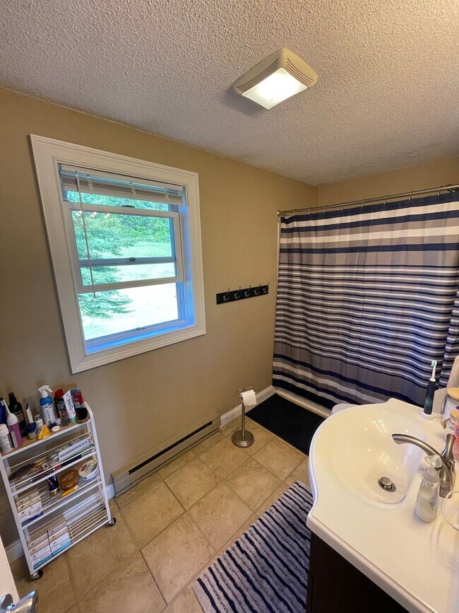 Photo - Townhouse located at Pheasant Hill, North Berwick Maine
