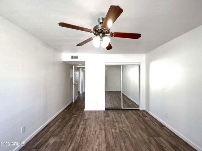 Photo - 985 N Granite Reef Rd