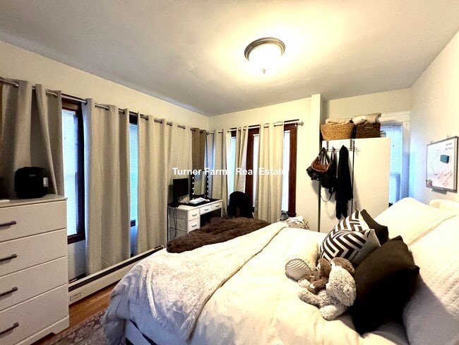 Photo - 202 Calumet St Unit 1