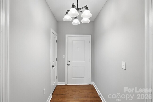 Photo - 1829 Kenilworth Ave Unit 204