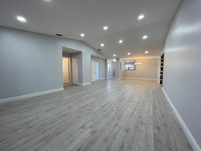 Photo - 6691 Montego Bay Blvd