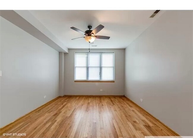 Photo - 3905 W Van Buren St Unidad 3