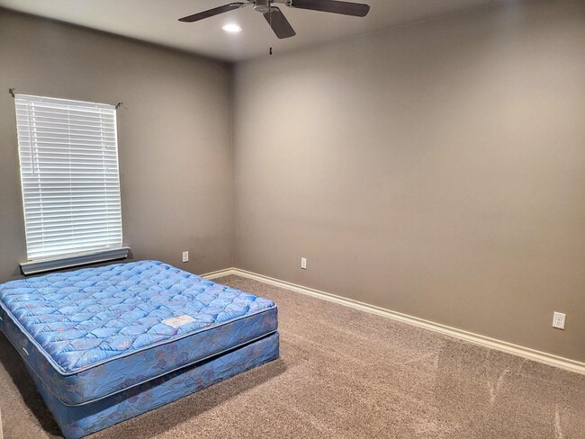 Photo - 2219 Quitman Ave