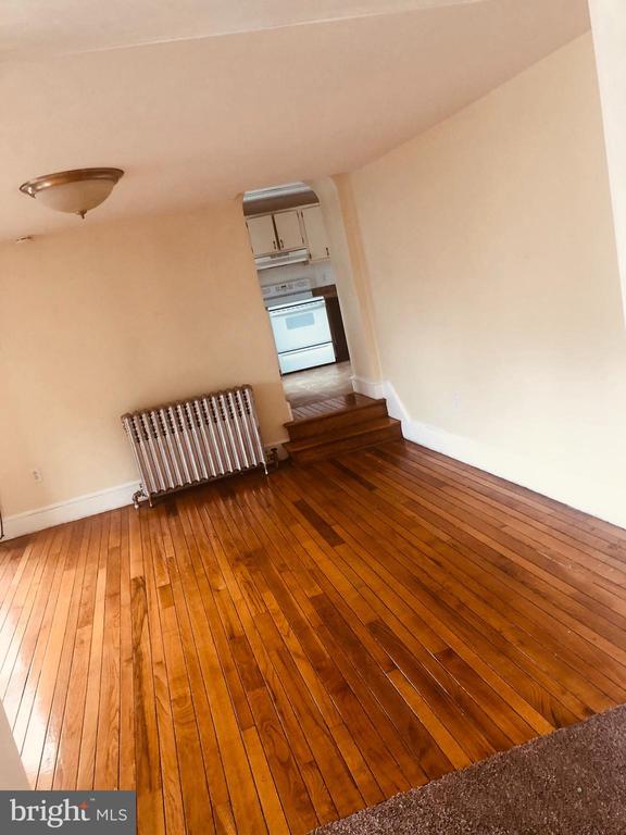 Photo - 420 Old Swede Rd