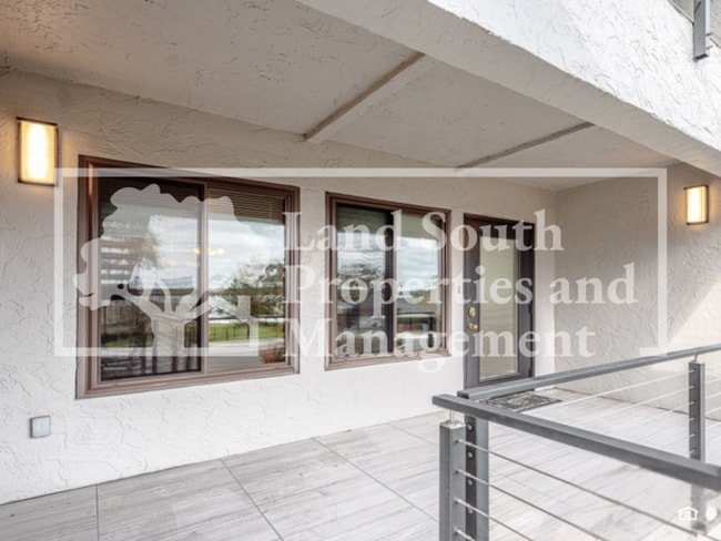 Photo - 1 Lake Hollingsworth Dr