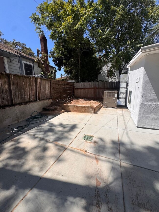 Photo - 148 Agard St Unit 150 C