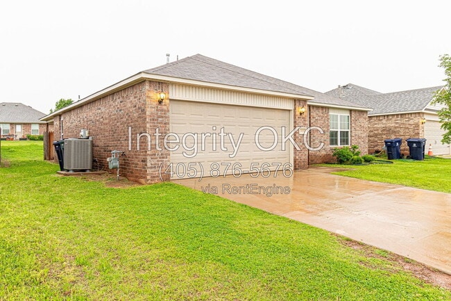 Photo - 13233 Bridgewater Dr