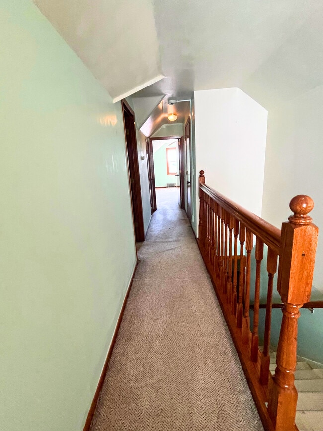 Photo - 1523 3rd St E