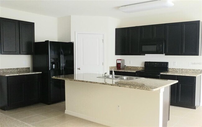 Photo - 3936 Bramblewood Loop