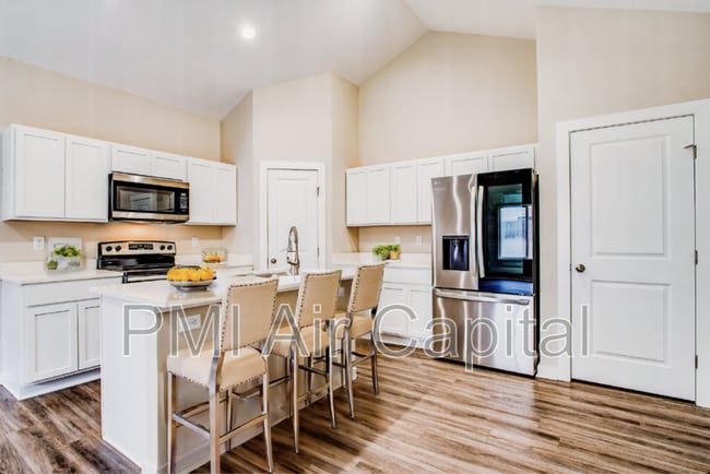 Photo - 12132 W Fontana St