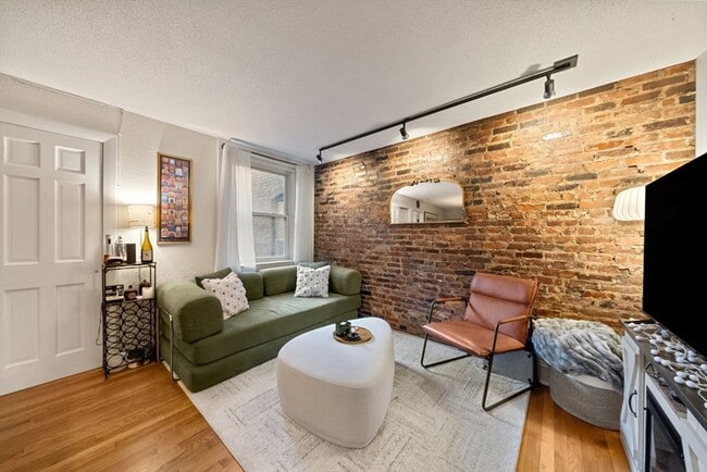 Photo - 10 Henchman St Unit 2R