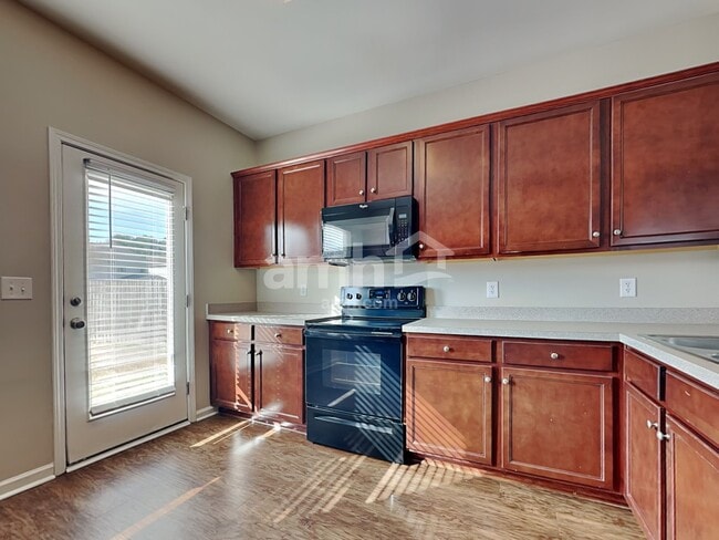 Photo - 123 Brookhaven Rd