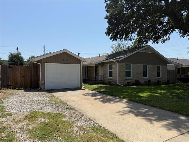 Photo - 1912 Williams Dr