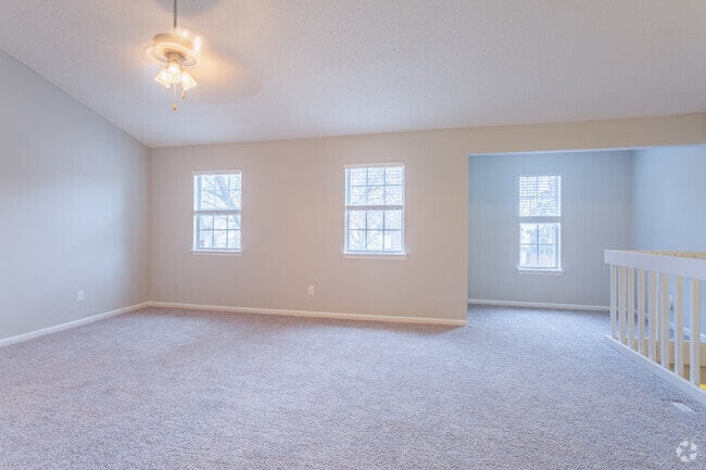 2BR,2BA,-975SF Classic