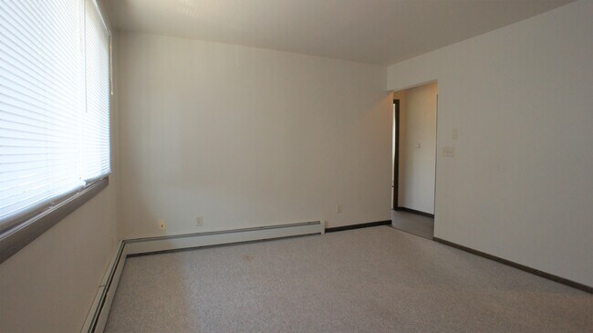 Photo - Pineview Apartments