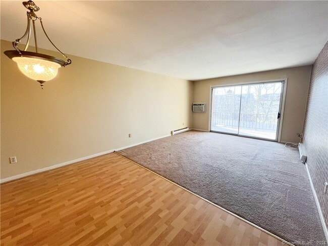 Photo - 185 Melba St Unit APT 201