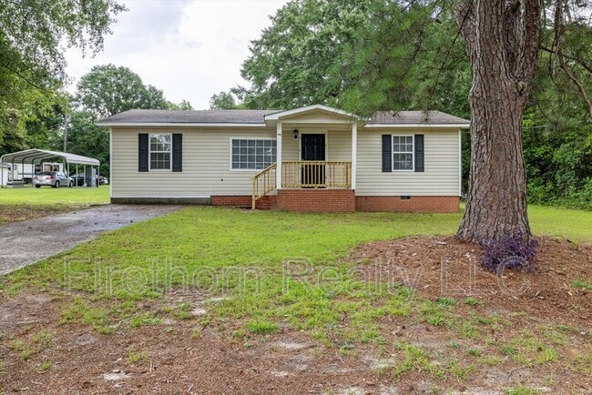 Photo - 2140 Veterans Dr