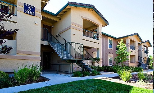 Photo - Sierra Creek