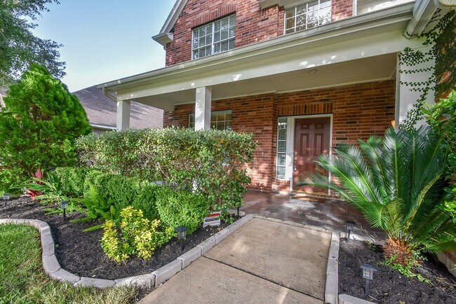 Photo - 1211 Deerbrook Dr