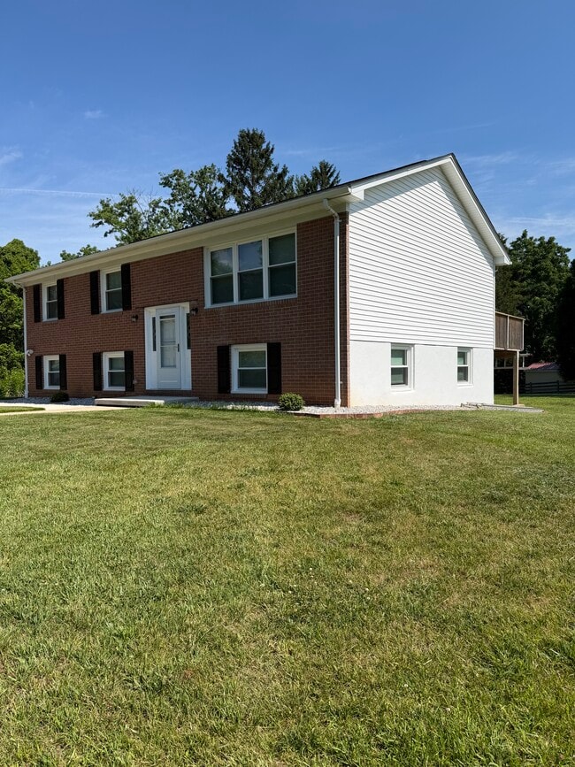 2314 Cox Rd