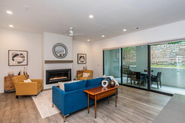 Photo - 1494 Red Fox Dr NE Unit B