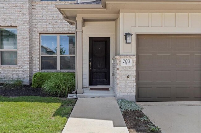 Photo - 2500 Forest Creek Dr Unit 703