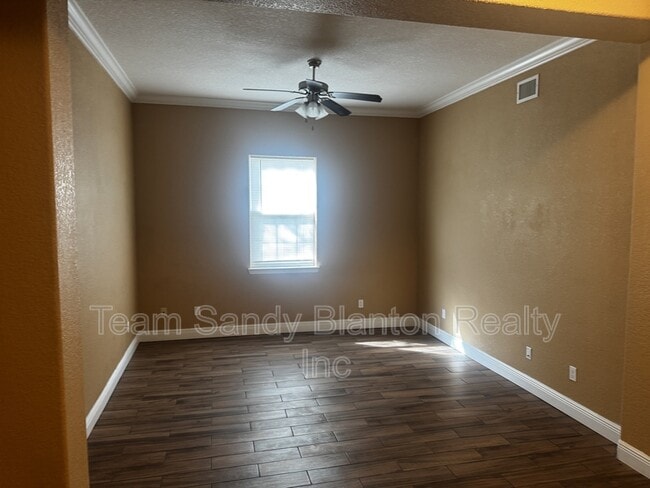 Photo - 7071 Lake Joanne Dr