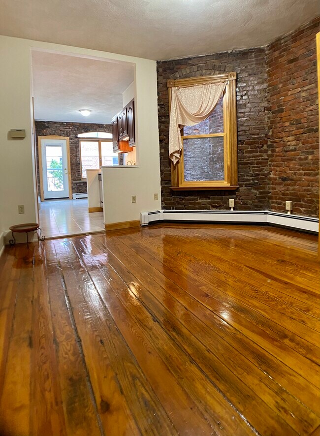 Photo - 69 Baldwin St Unidad #2