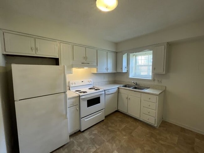 Photo - Hunting Ridge