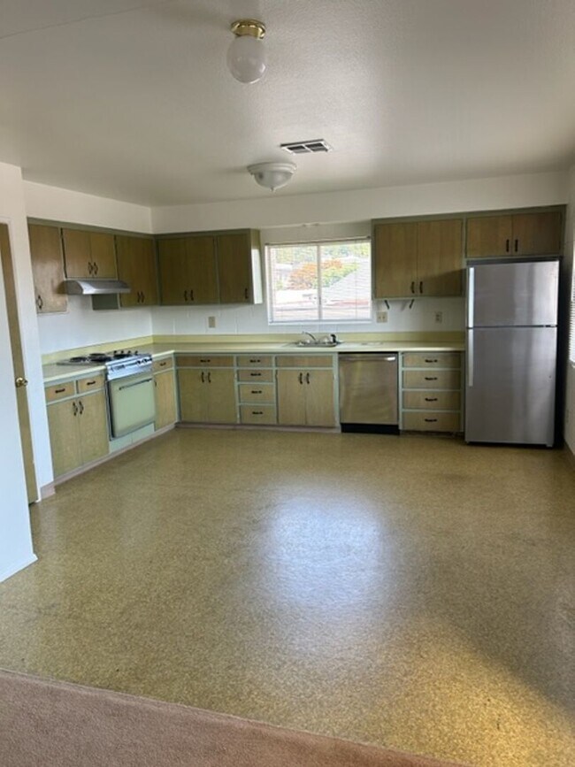 131 1/2 S. 7th Street