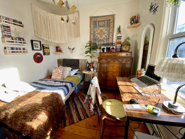 Photo - 203 Hillside St Unit 3