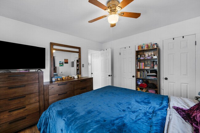 Photo - 1913 NW Baldwin Ave