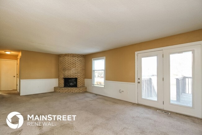 Photo - 14412 Wilshire Cir