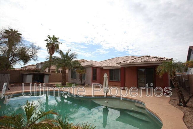Building Photo - 15028 W Dahlia Dr Rental
