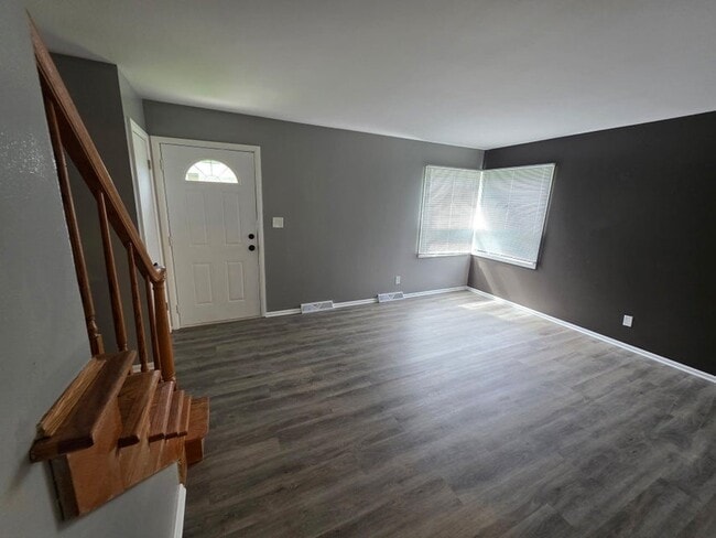 Photo - 8594 W Villard Ave