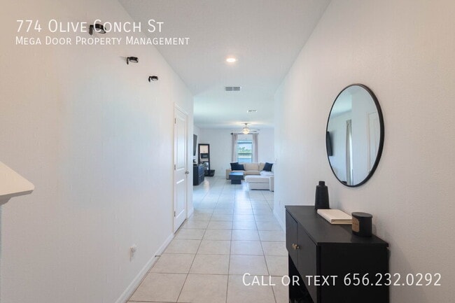Photo - 774 Olive Conch St