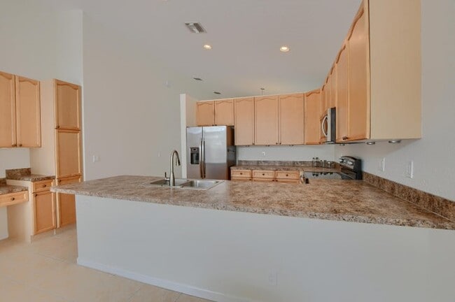 Photo - 1225 E Magnolia Cir