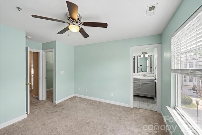 Photo - 6424 Royal Celadon Way