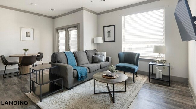 Photo - 12500 Shadowglen Trce Unit 9302