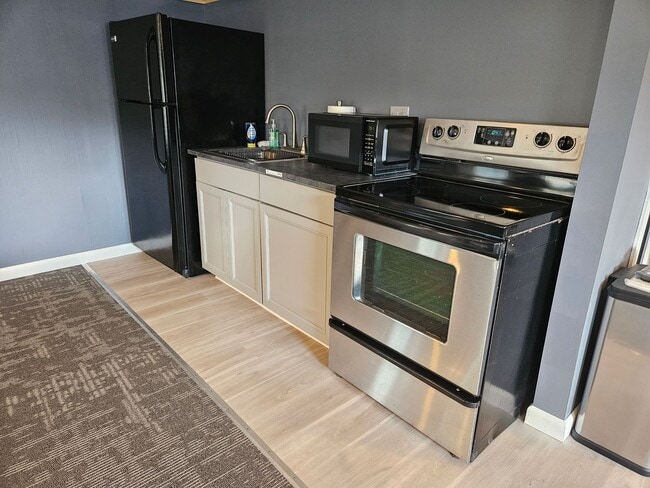 Photo - 15-17 Perkins St Unit APT #1