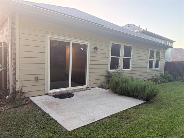 Photo - 2621 Silver Leaf Ln