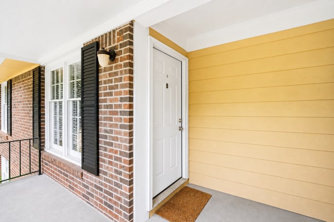 Photo - 886 Martin Heights Dr NW