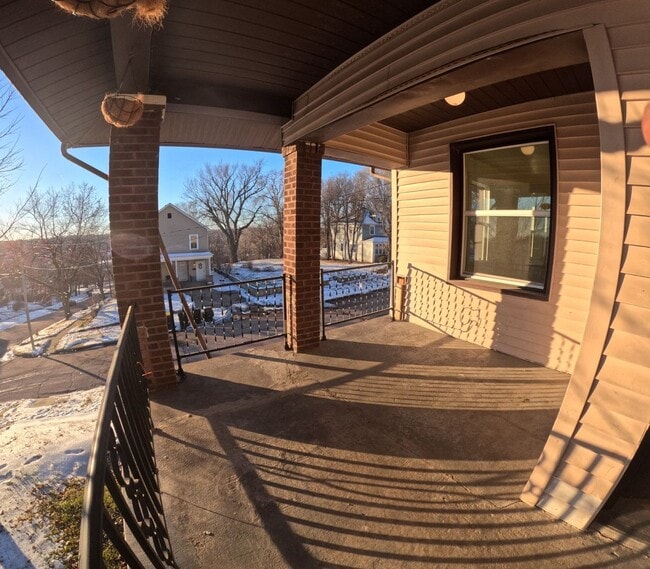 Photo - Available for Rent/Rent-to-own