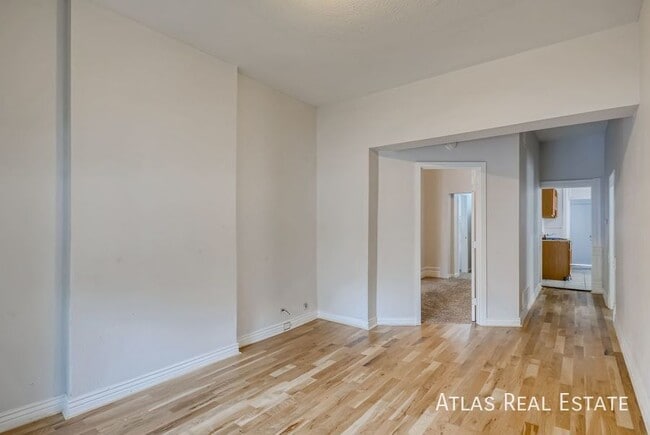 Photo - 2945 N Marion St