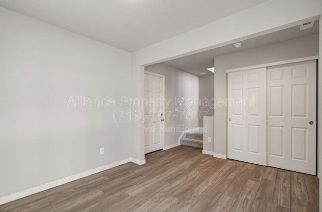 Photo - 5732 Thurless Ln