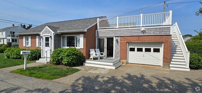 Building Photo - 24 W Shore Dr Rental